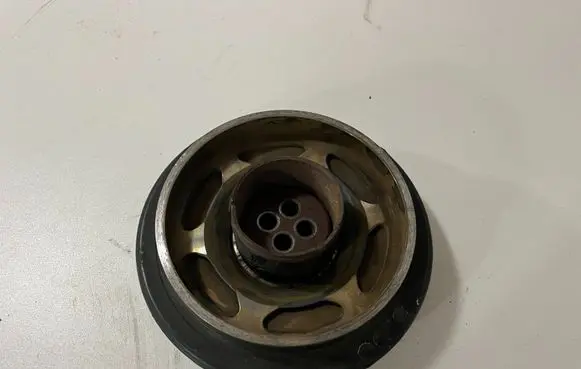 BMW 3 F30 F35 F31 Crankshaft pulley 8513539
