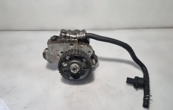 Volkswagen Crafter Fuel injection high pressure pump 0445010125 059130755N