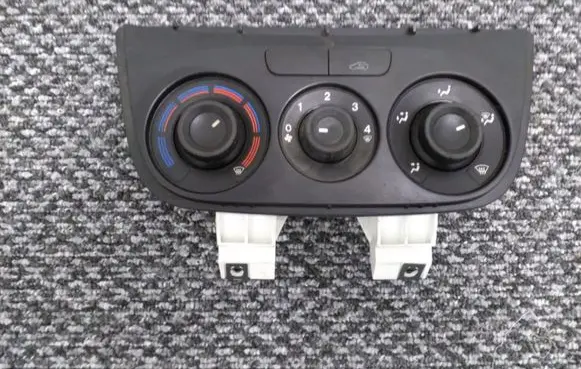 Fiat Doblo Climate control unit 01994401000013