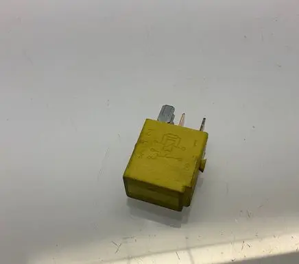 Mercedes-Benz CLS C219 Other relay 4RD00781402