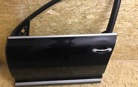 Porsche Cayenne (9PA) Front door