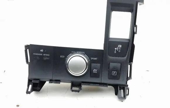 Lexus CT 200H A set of switches 