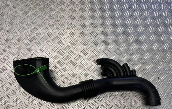 Intercooler hose/pipe