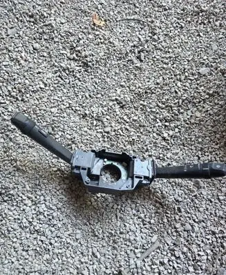 Volvo V70 Wiper turn signal indicator stalk/switch 30658654