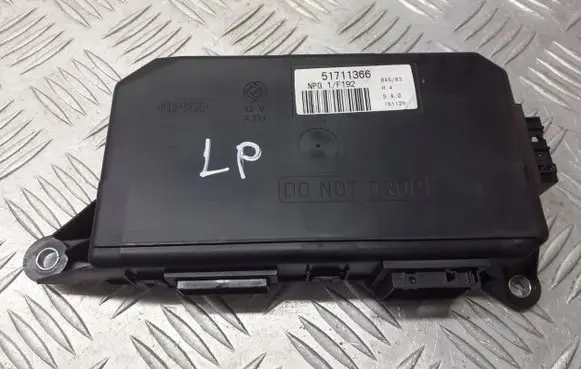 Fiat Stilo Door control unit/module 51711366