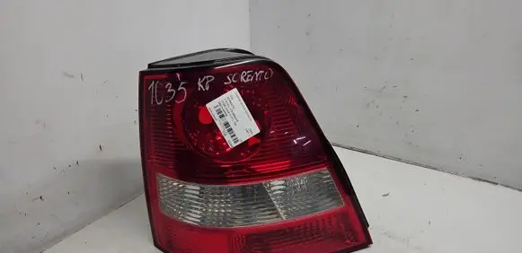 KIA Sorento Rear/tail lights