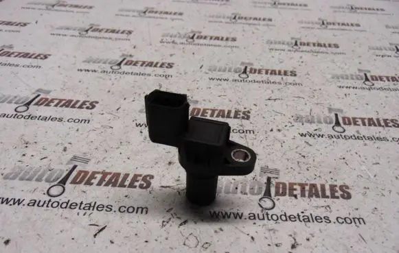 Mitsubishi Space Star Camshaft position sensor J5T23071A