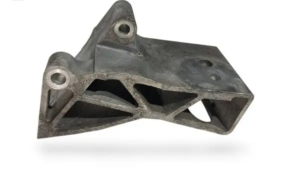 Engine mounting bracket