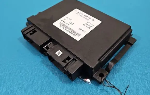 Mercedes-Benz A W176 Central body control module A2469005315 IMPRK1520410