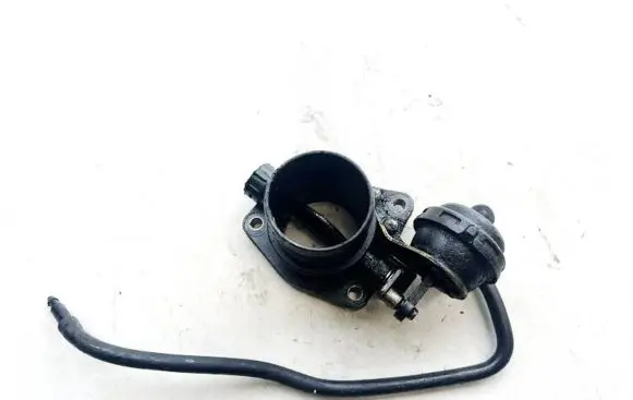Nissan Primera Throttle valve