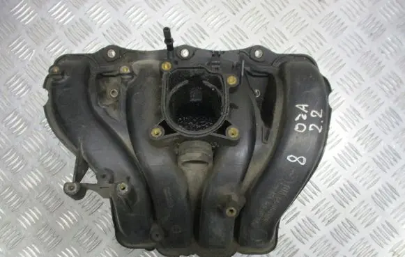 Opel Zafira A Intake manifold 55351149