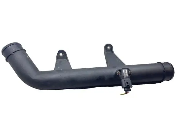 Intercooler hose/pipe