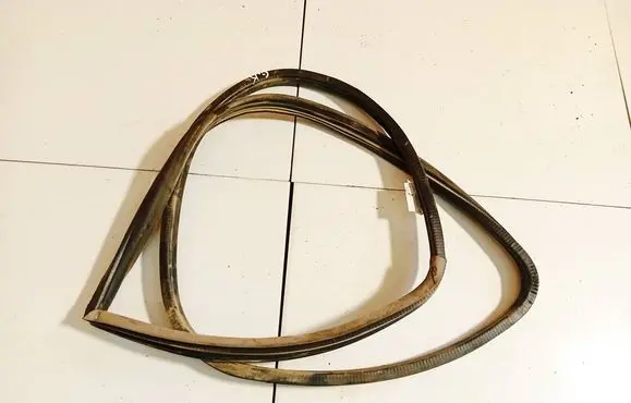 Audi A6 S6 C4 4A Rubber seal rear door 