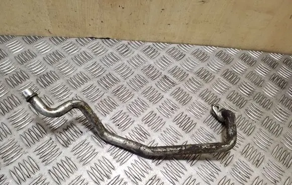 Volvo XC70 Turbo turbocharger oiling pipe/hose