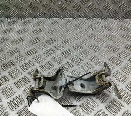 Hyundai H-1, Starex, Satellite Front door hinges set 793304H000 793104H000