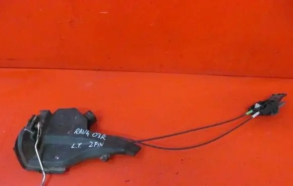 Toyota RAV 4 (XA20) Rear door lock RAV4IIZAMEKLT