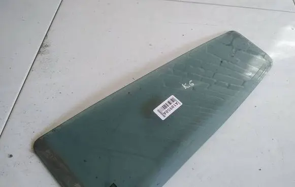 Opel Zafira A Rear vent window glass AS3