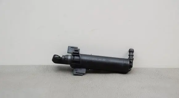 Audi A5 Sportback 8TA Headlight washer spray nozzle 8T0955101B