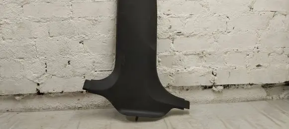 BMW 5 G30 G31 (B) pillar trim (bottom) 7384529