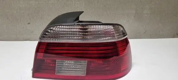 BMW 5 E39 Rear/tail lights 6902528