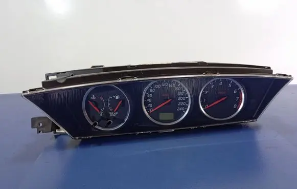 Nissan Primera Speedometer (instrument cluster) AV8754220691