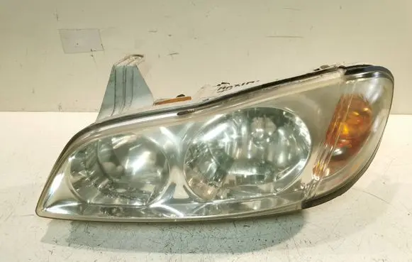 Nissan Maxima Headlight/headlamp