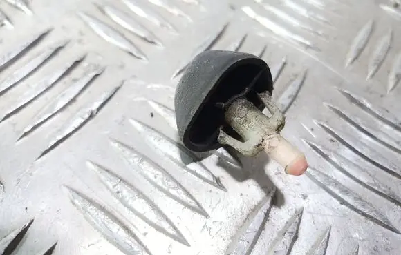 Chrysler Voyager Windshield washer spray nozzle 