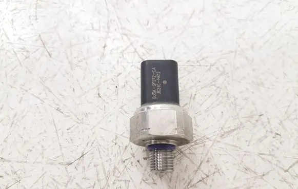 Fuel pressure sensor