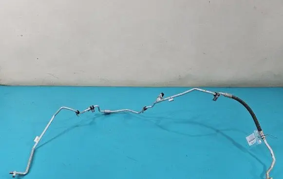 Dacia Sandero III Air conditioning (A/C) pipe/hose 924403872R IMPRK1452366