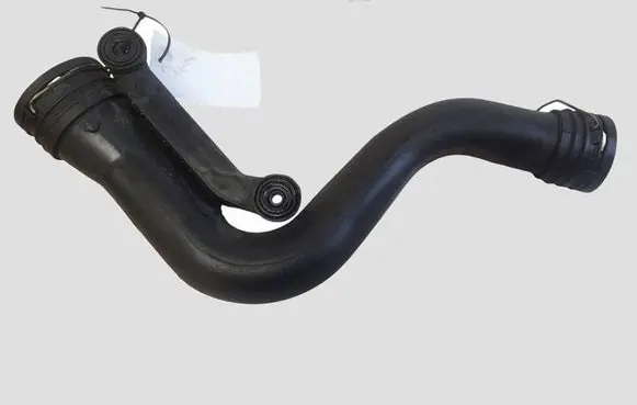Volkswagen Golf V Intercooler hose/pipe 1K0145762P