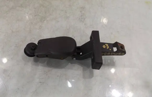 Citroen Berlingo Front door hinge set 