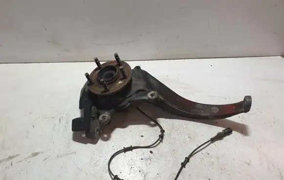 Volvo XC70 Front wheel hub spindle knuckle V8476