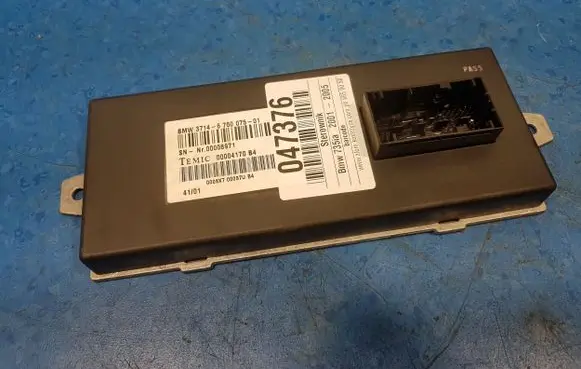 BMW 7 E38 Other control units/modules 6760075