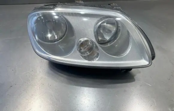 Volkswagen Caddy Headlight/headlamp 2K0941006B 20011002A 4VUX13005AF