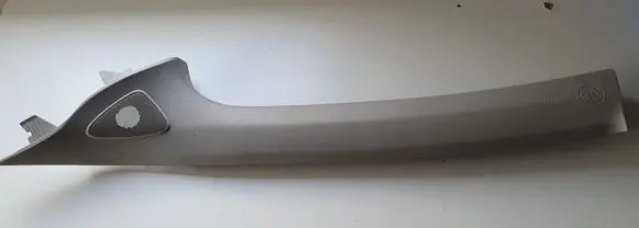 Toyota Yaris (A) pillar trim