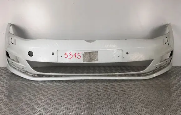 Volkswagen Golf VII Front bumper 5G0807221BN