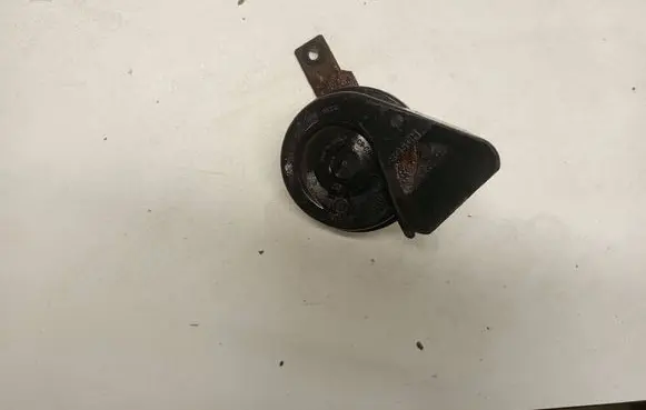 Mercedes-Benz E W211 Horn signal 703881165