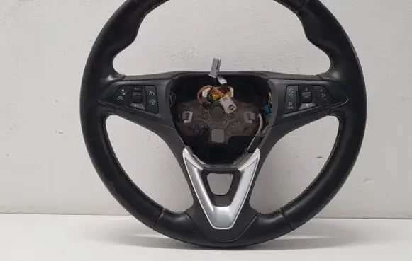 Opel Astra K Steering wheel 39108896 453798480 34258863A