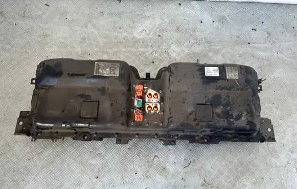 Peugeot 508 II Hybrid / electric car battery 9825140980