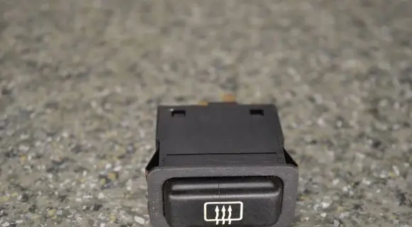 BMW 3 E30 Windscreen/window heater switch 1381174 S304M6