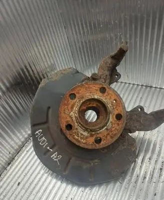 Audi A2 Front wheel hub