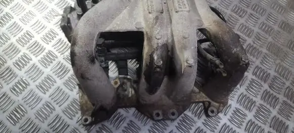 Renault Scenic I Intake manifold 7700107573