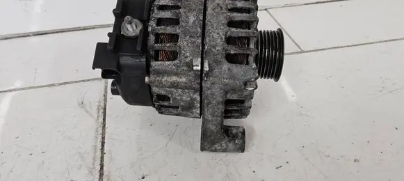 BMW 5 E60 E61 Generator/alternator 7802261 2543461C FG18S019