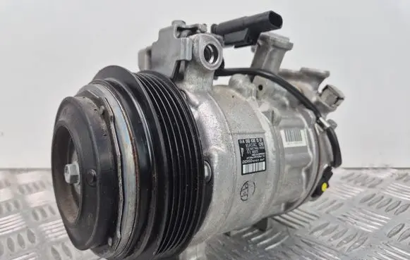 Mercedes-Benz GLC C253 Air conditioning (A/C) compressor (pump) A0008301301