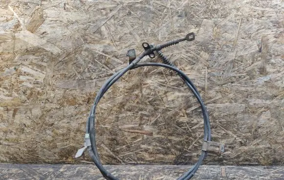 Handbrake/parking brake wiring cable