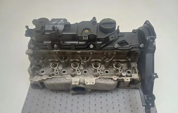 Ford Grand C-MAX Engine head V283V0302B V28114H
