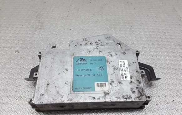 Volkswagen Golf III ABS control unit/module 1H0907379B