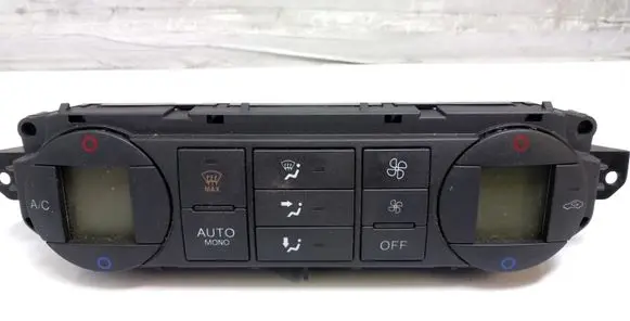 Ford Focus C-MAX Climate control unit