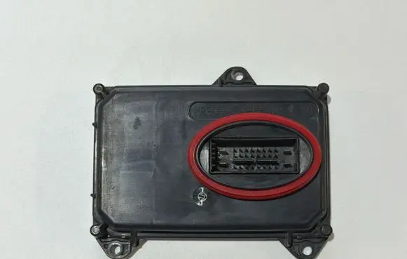 Volkswagen Touran II Headlight ballast module Xenon 1T0941329A