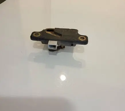 Audi A3 S3 8L Tailgate/trunk/boot lock/catch/latch 8L0827505